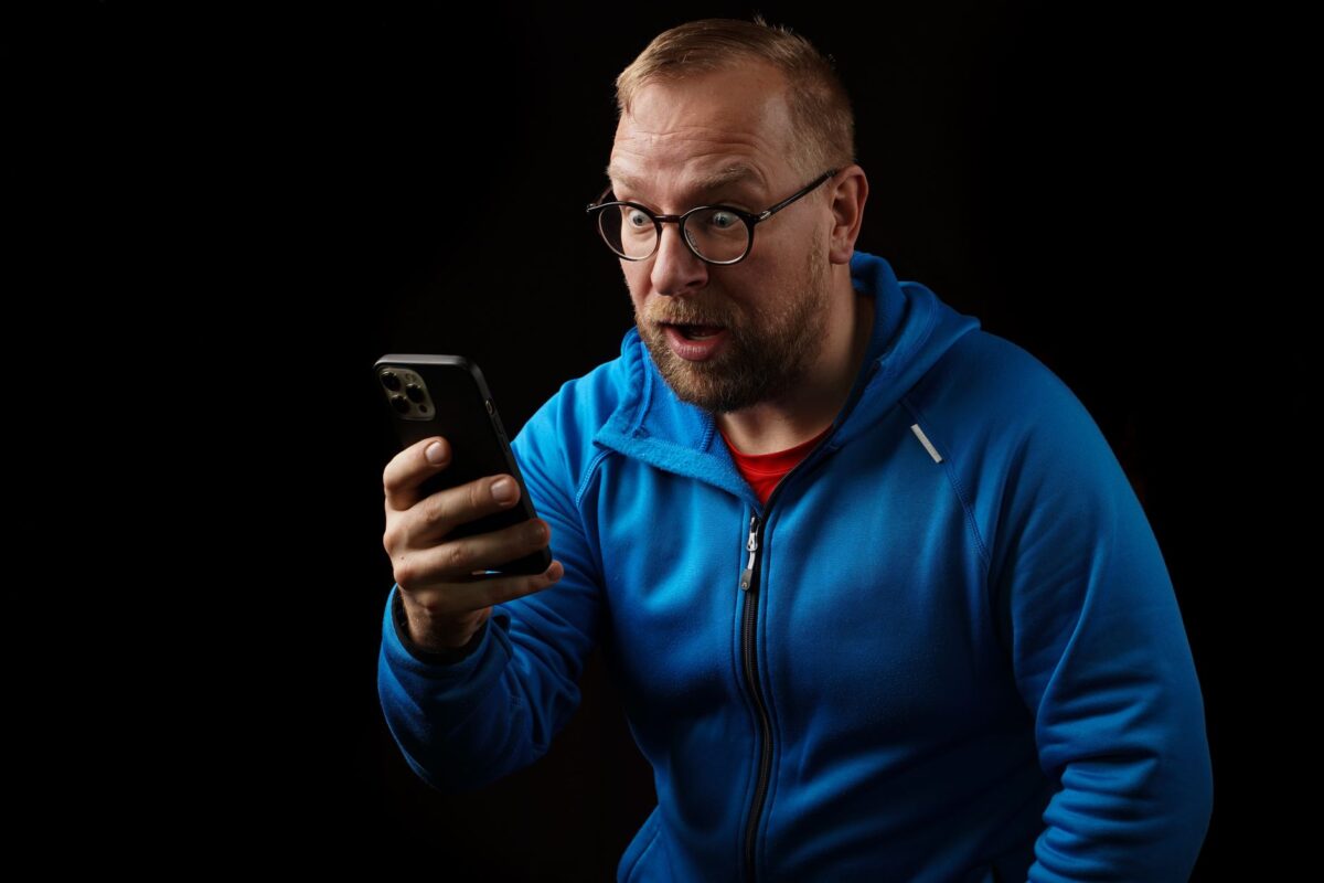 darkest dungeon ii préparer téléphone checklist